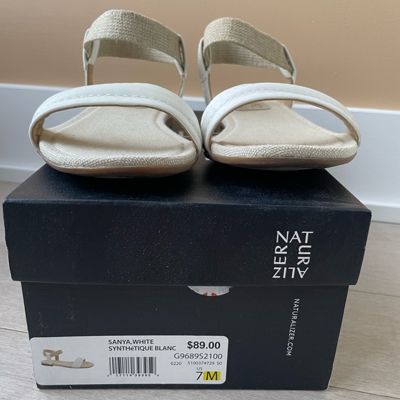 Naturalizer sandals - Picture 7 of 7